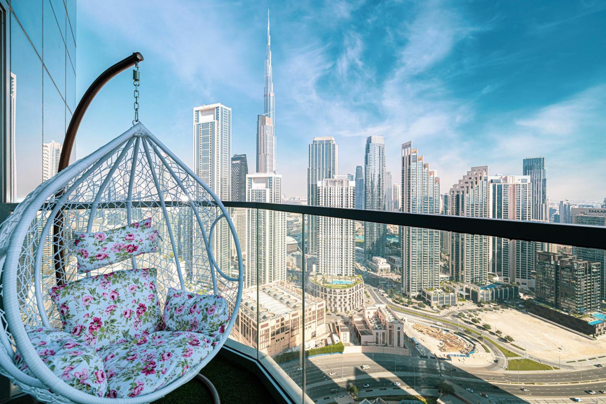 Highest Infinity Pool In Downtown Dubai Apartment Exterior photo